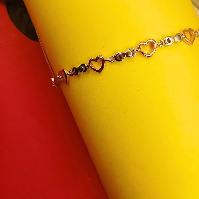 Silver bracelet for latest desigen 4