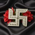 Silver jewellery gifted item 12