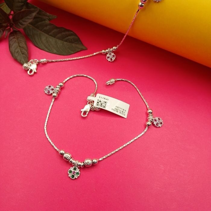 Silver payal for elegent desigen 1