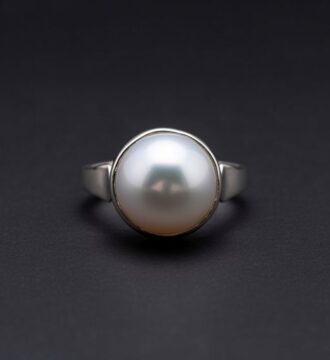 ELEGENT SILVER RING