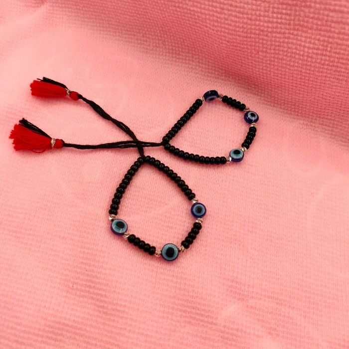 Nazariya black thread 3