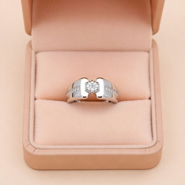 Ring box 12