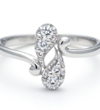 Elegant Infinity Twist Silver Ring with Sparkling Stones