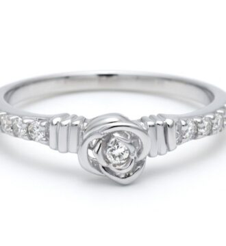 Elegant Rose Motif Silver Ring with Sparkling Stones