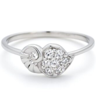 Elegant  Silver Ring with Sparkling Stones