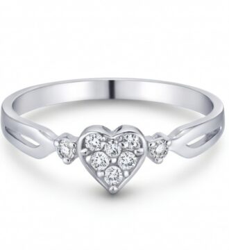 Elegant Heart Solitaire Silver Ring with Sparkling Stones