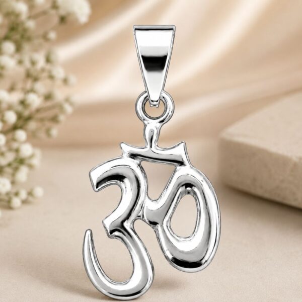 MEN LOCKET (8)