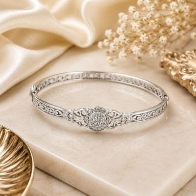 Women Kada