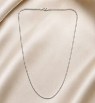SRKJ 925 Sterling Silver Fox Chain necklace on white background