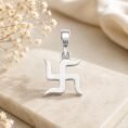 sawastik pendant (2)